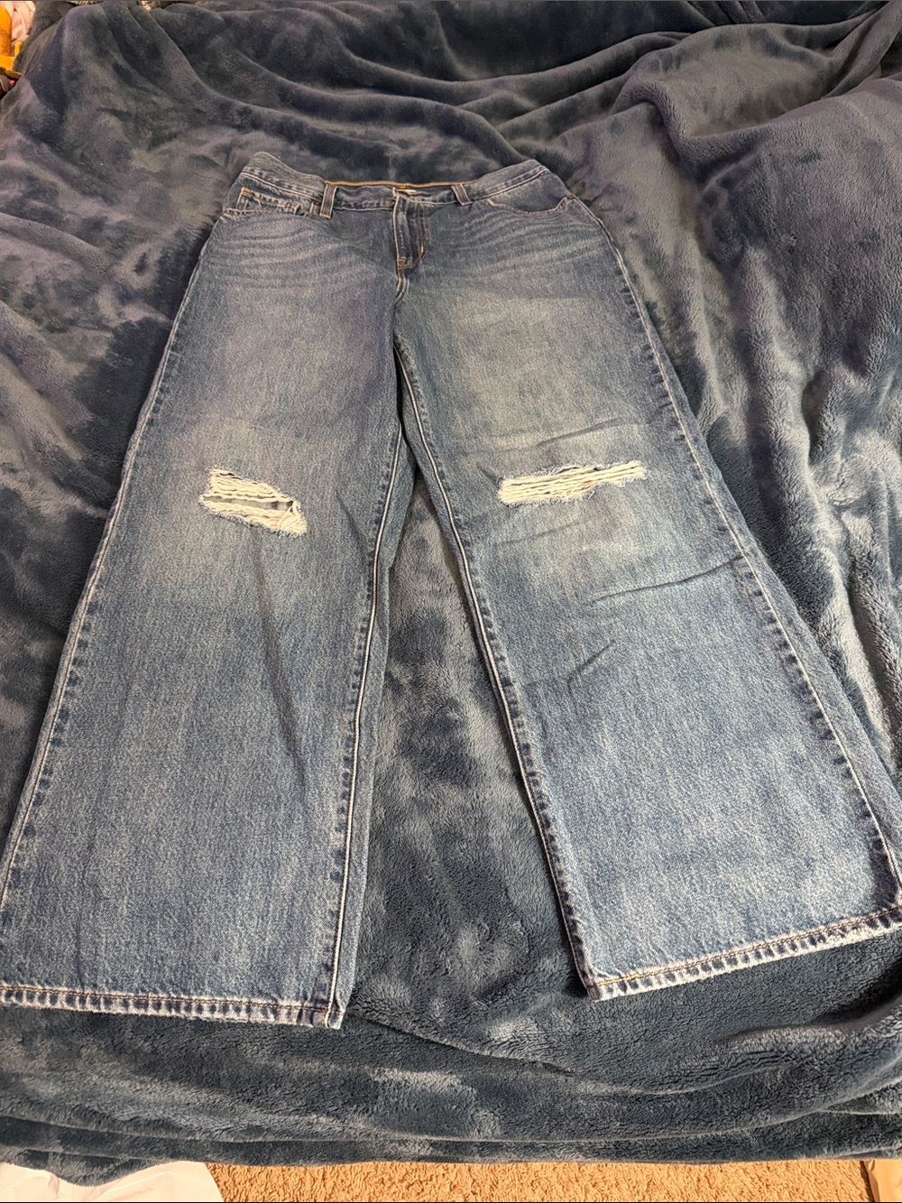 Distressed Wide-Leg Blue Women's Jeans Size 31